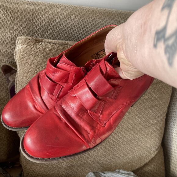 Miz Mooz Liam Oxfords Women’s Size 9 Red Leather Derby Zipper - Picture 15 of 15